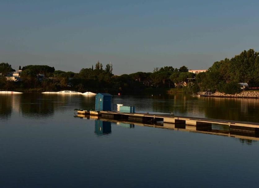 Buiten zicht Foto's